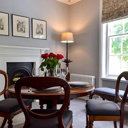Oxtobys Upstairs Holiday home York